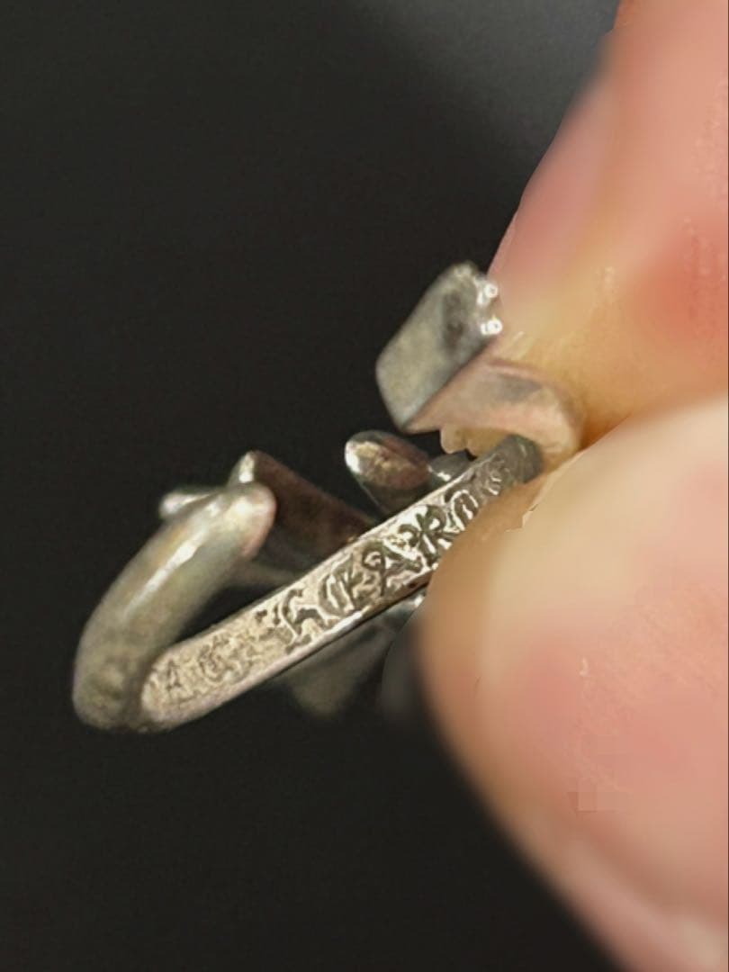 CHROME HEARTS クロムハーツ　タイニーCHクロス　フープピアス