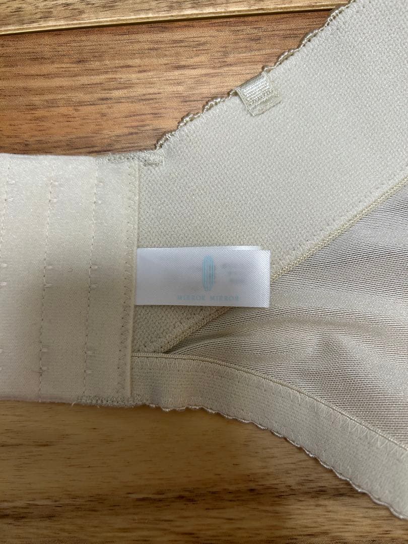 ◆MIRROR MIRROR◆ブライダルインナー　ビスチェ　C70