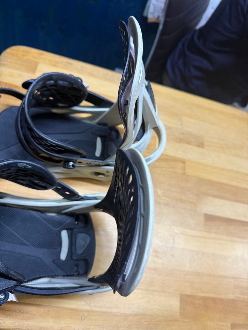 burton escapade 19-20モデル 中古4x4 mサイズ バートン