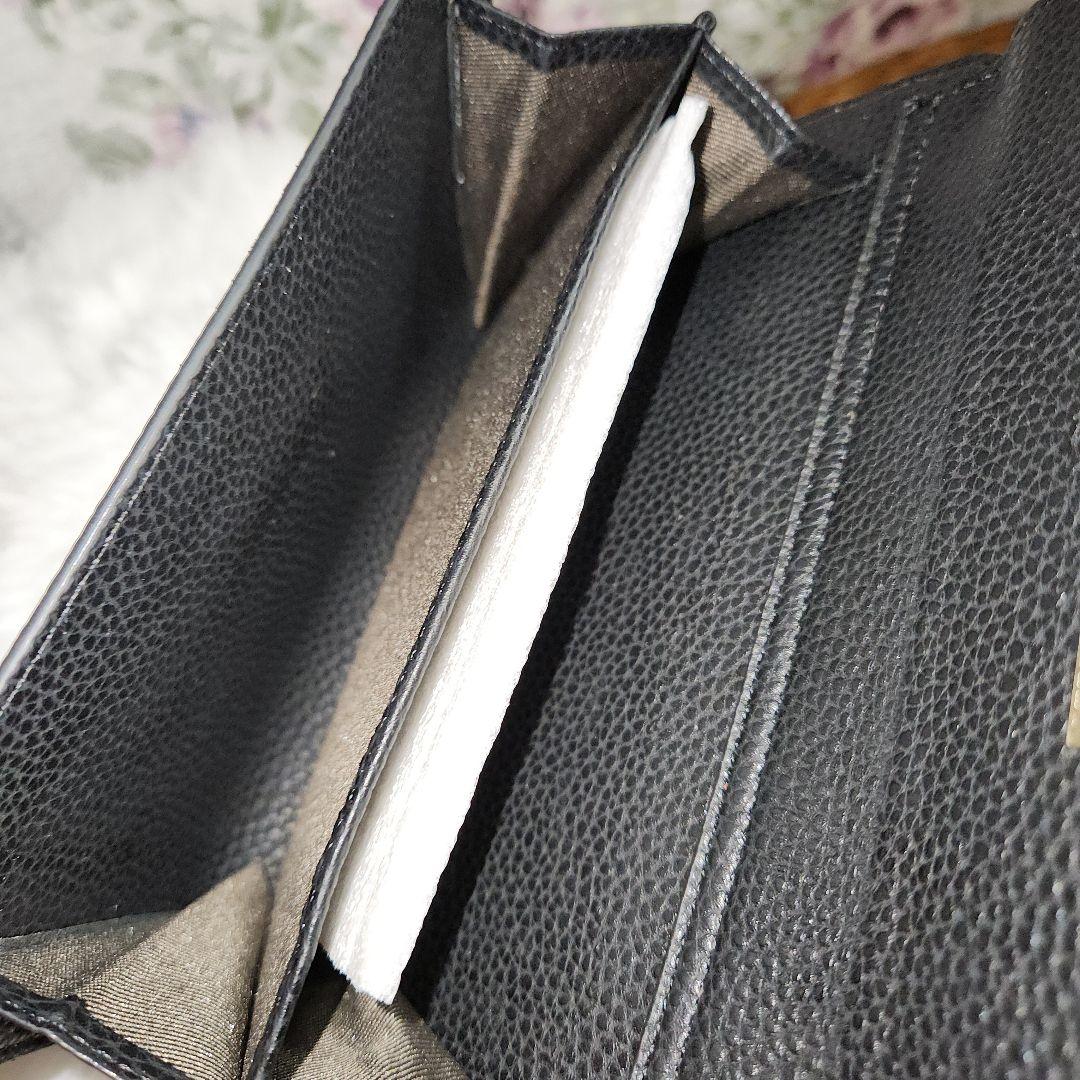 レイジースーザン黒レザー長財布