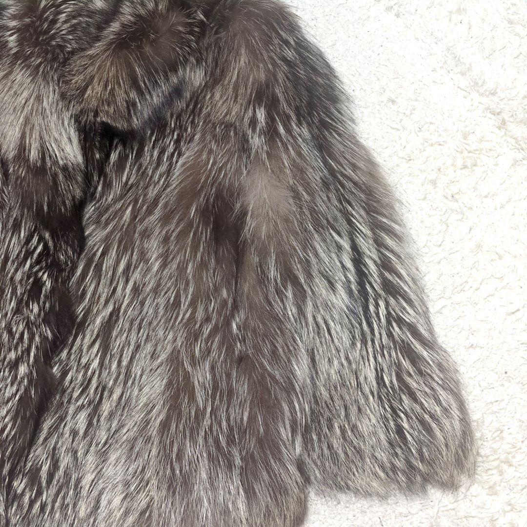 値下げ中2-25【高級毛皮】シルバーフォックスファーコート　サイズ11