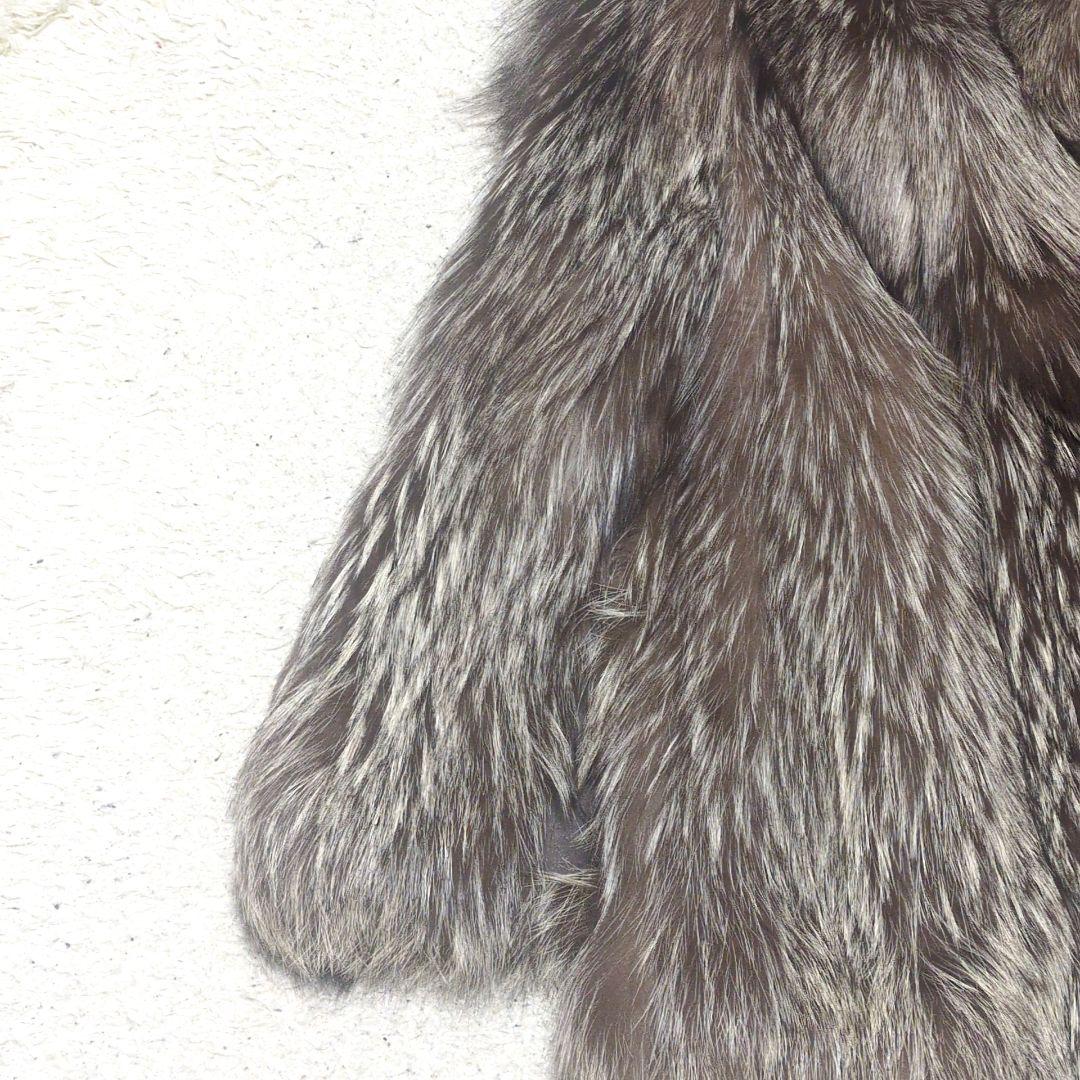 値下げ中2-25【高級毛皮】シルバーフォックスファーコート　サイズ11