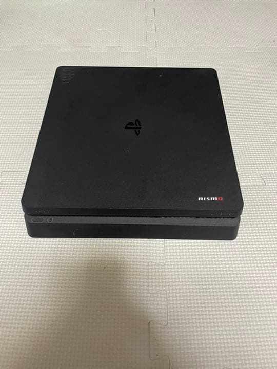 薄型！ps4 1TB！　CUH2000B！　すぐに遊べる！