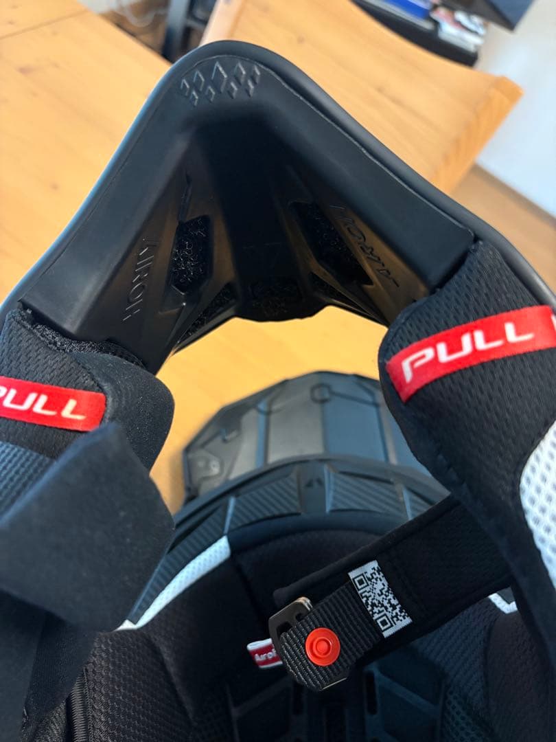 Airoh フルフェイスヘルメット マットブラック