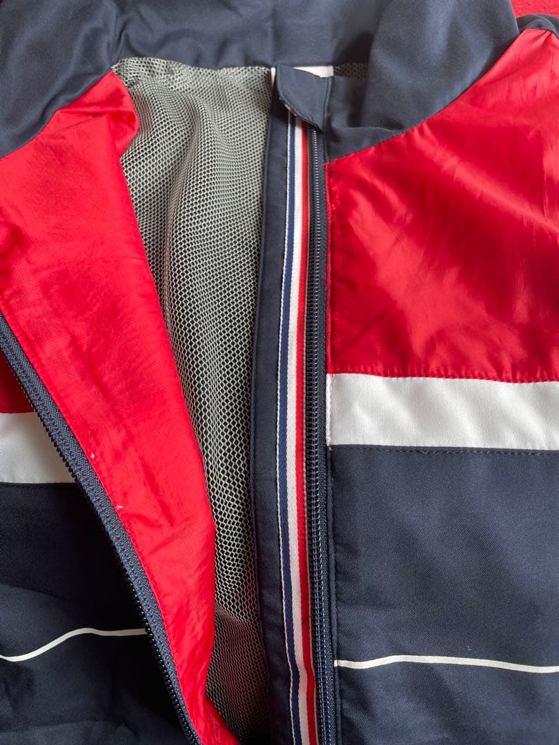 【新品】Wilson WRAJ354NY テニスジャケット Mサイズ 赤/黒