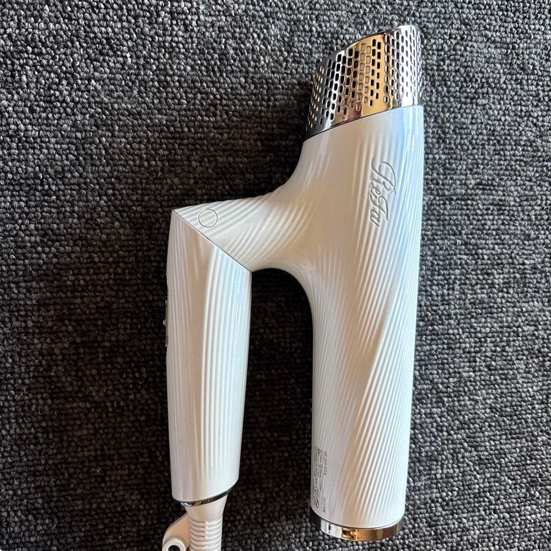 【2023年製ReFa リファビューテック ドライヤー スマート 白【本体のみ】