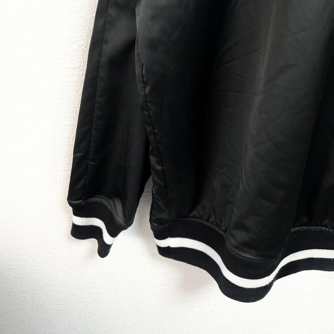 【カッズー】ナイキ ジョーダン✨️サテンジャケット　スタジャン　刺繍ロゴ