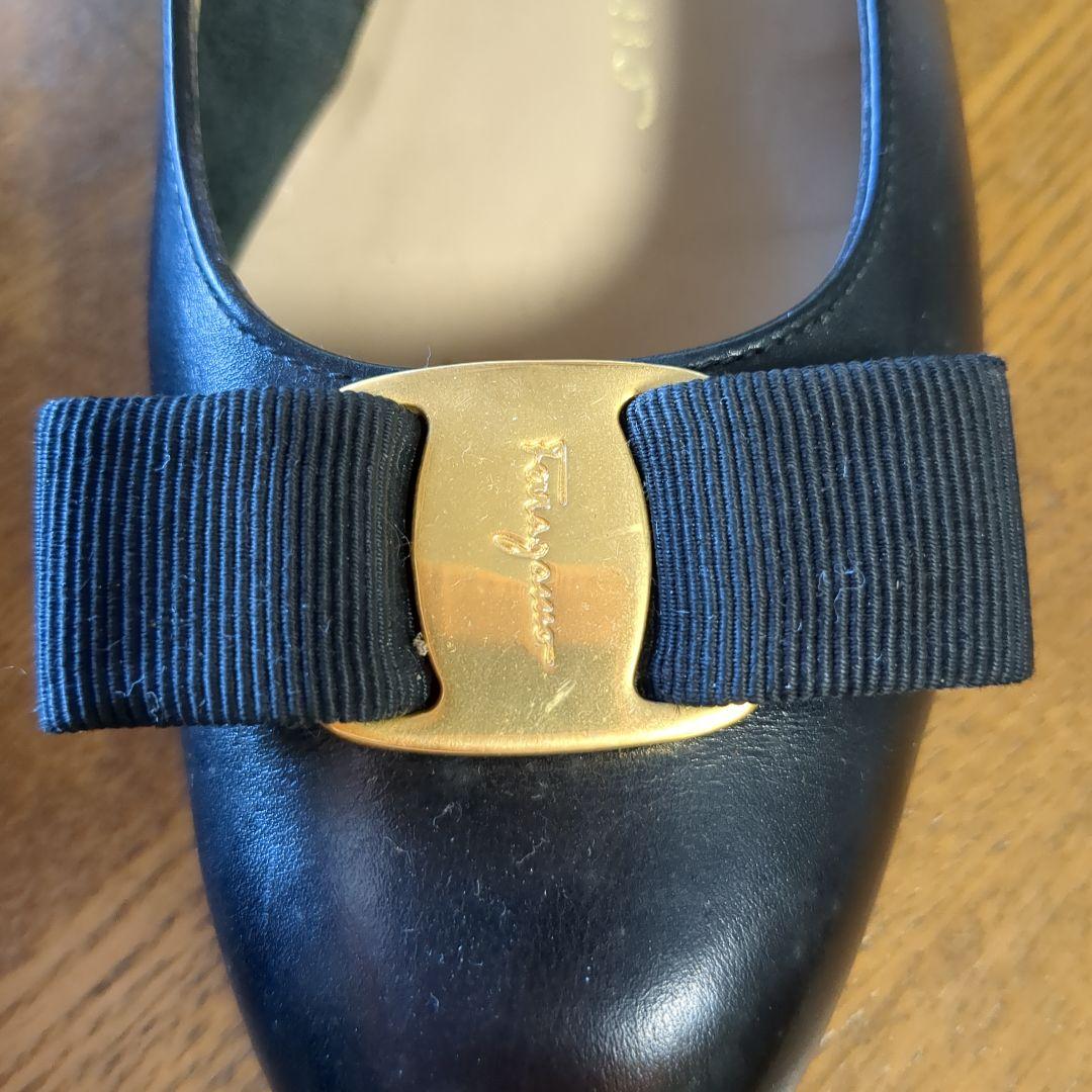 フェラガモ　靴