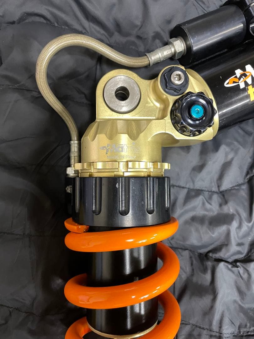 Tony 　ホンダ　CBR1000RR SC57 マトリス　リヤサス