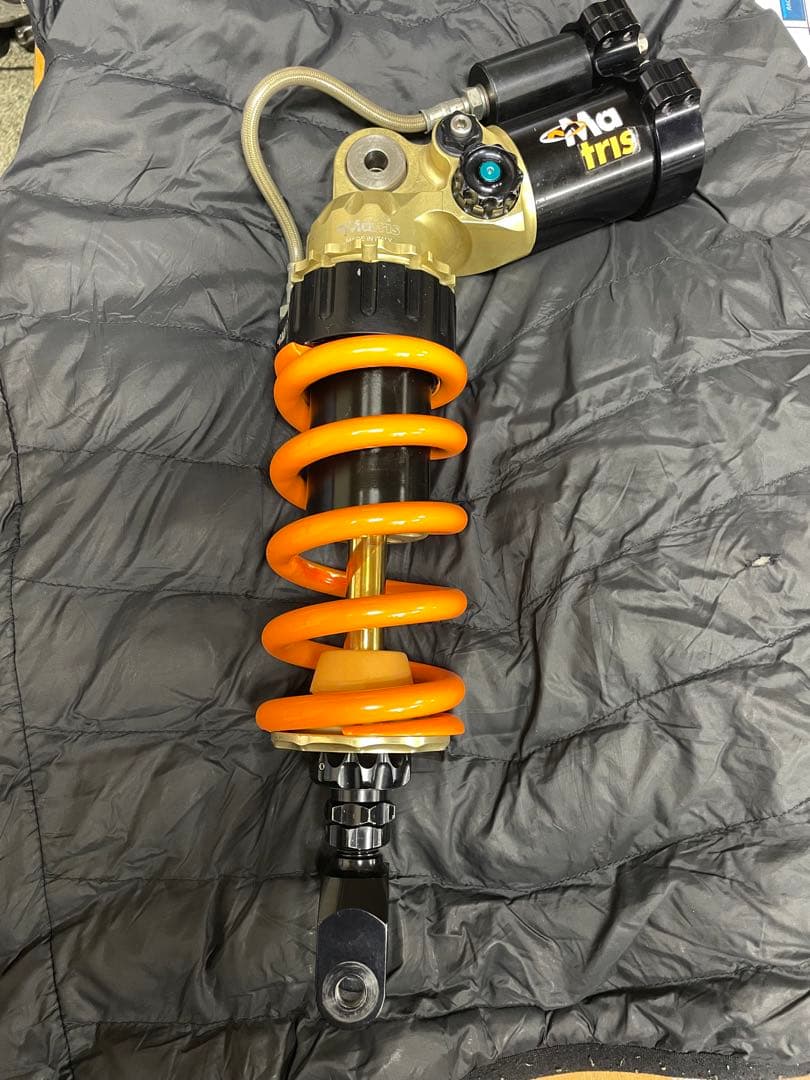 Tony 　ホンダ　CBR1000RR SC57 マトリス　リヤサス