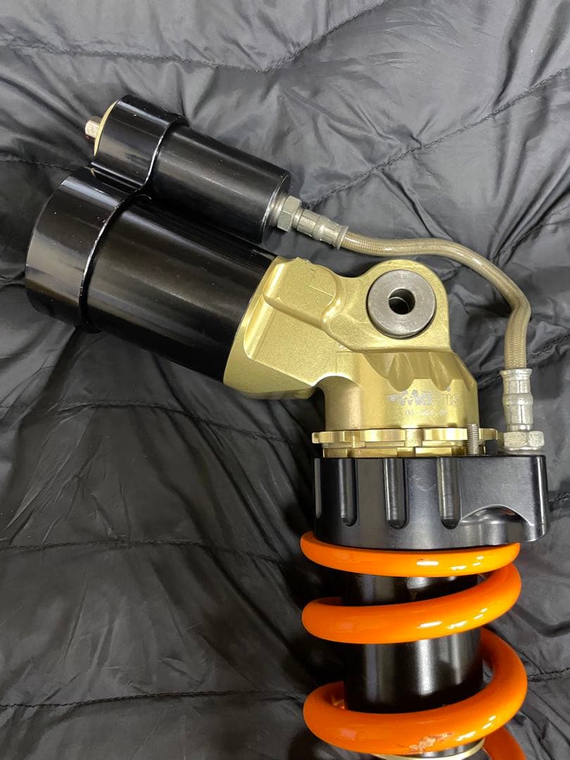 Tony 　ホンダ　CBR1000RR SC57 マトリス　リヤサス