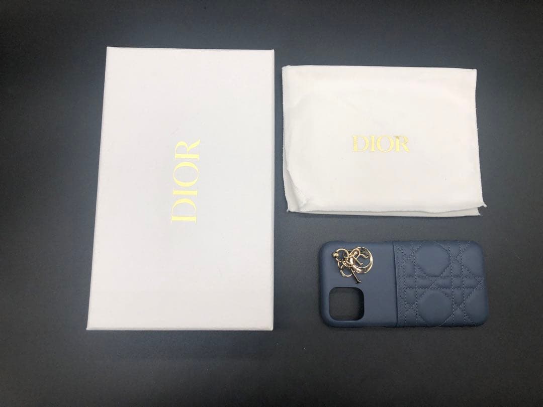 Dior キルティングレザー iPhone 11 Proケース