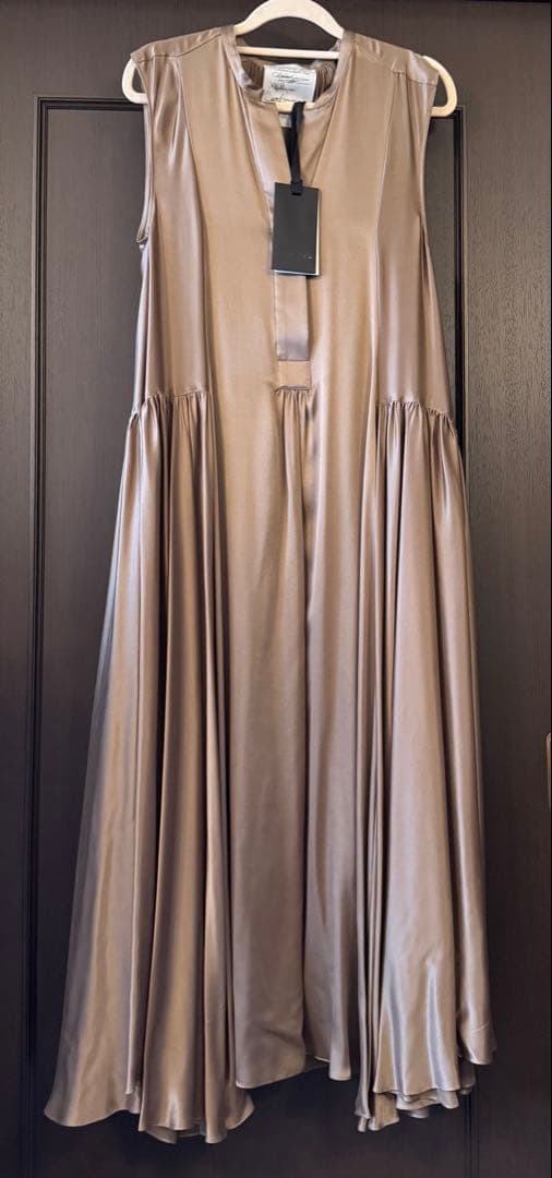 Chaos カオス サンディングシルクワンピース ベージュ タグ付き
