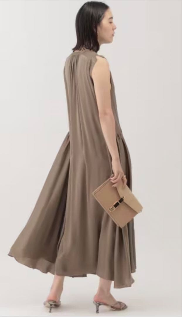 Chaos カオス サンディングシルクワンピース ベージュ タグ付き