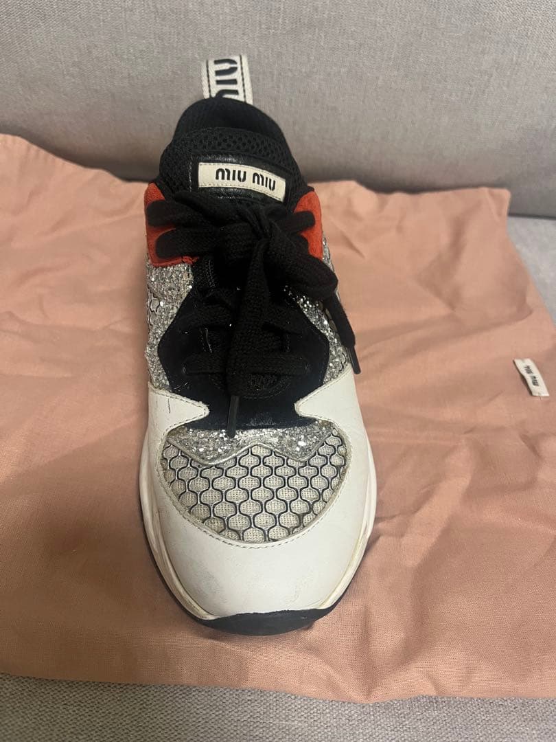 miu miu メッシュスニーカー ホワイト/ブラック/レッド　38ハーフ