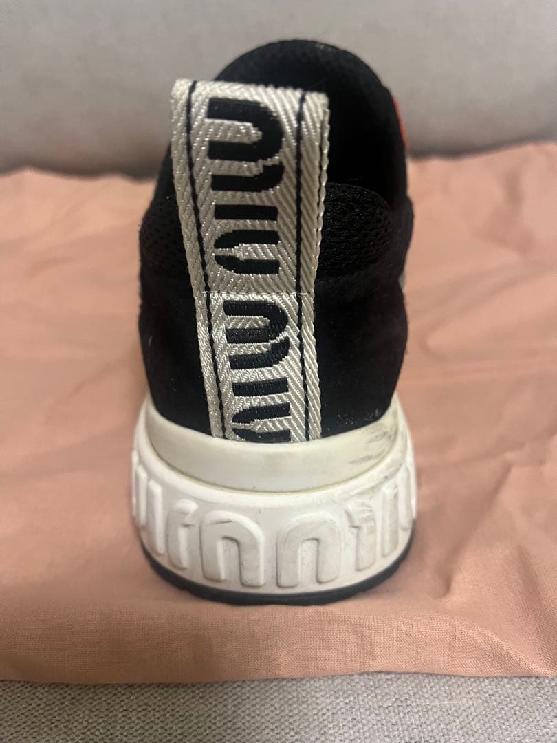 miu miu メッシュスニーカー ホワイト/ブラック/レッド　38ハーフ