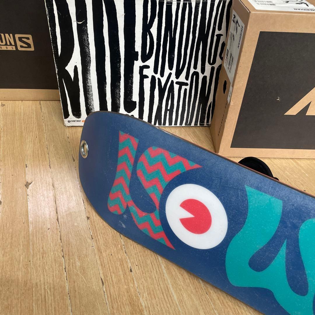 SALOMON×ZUMA　キッズスノーボードセット　未使用バイン付3点セット