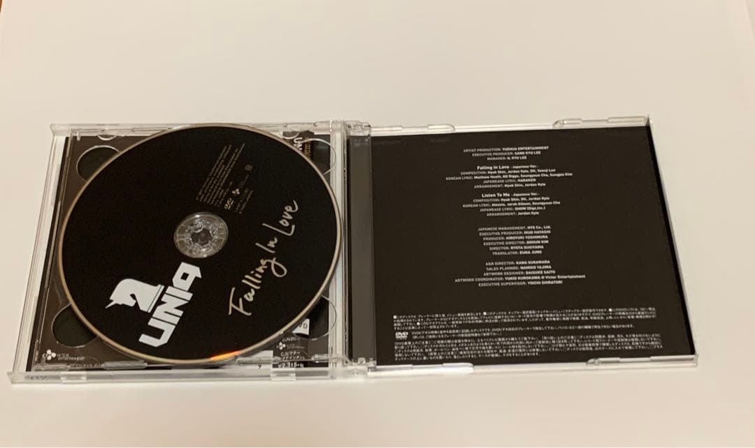 【UNIQ】Falling In Love 日本版　※特典カード付 ソンジュ