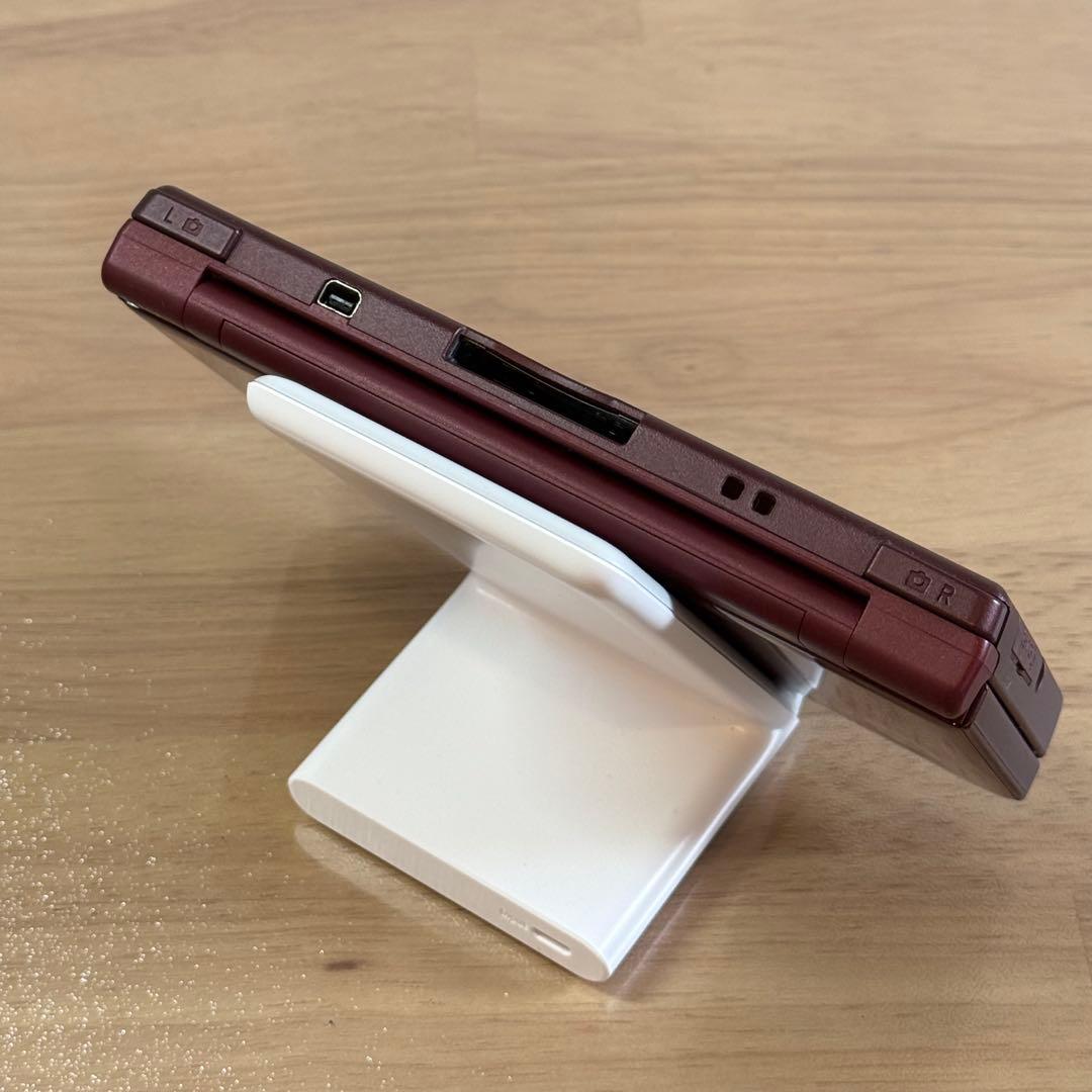 4-272 ニンテンドーDSi LL ワインレッド