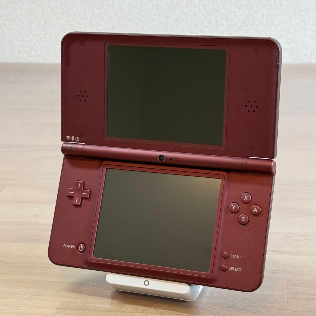 4-272 ニンテンドーDSi LL ワインレッド