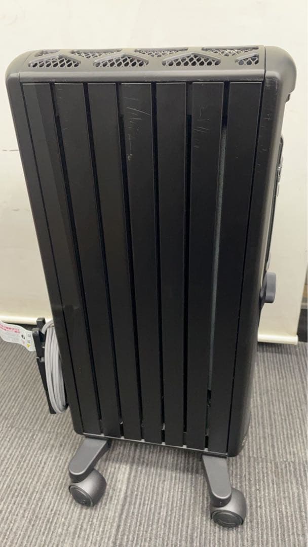 ★中古格安！デロンギ マルチダイナミックヒーター 黒　MDHU09-PB
