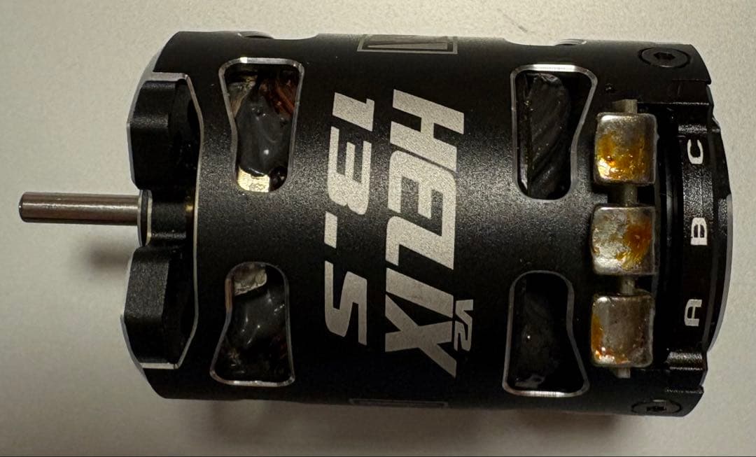 M*2様 ヨコモ　ファントム HELIX V2 モーター　13.5T