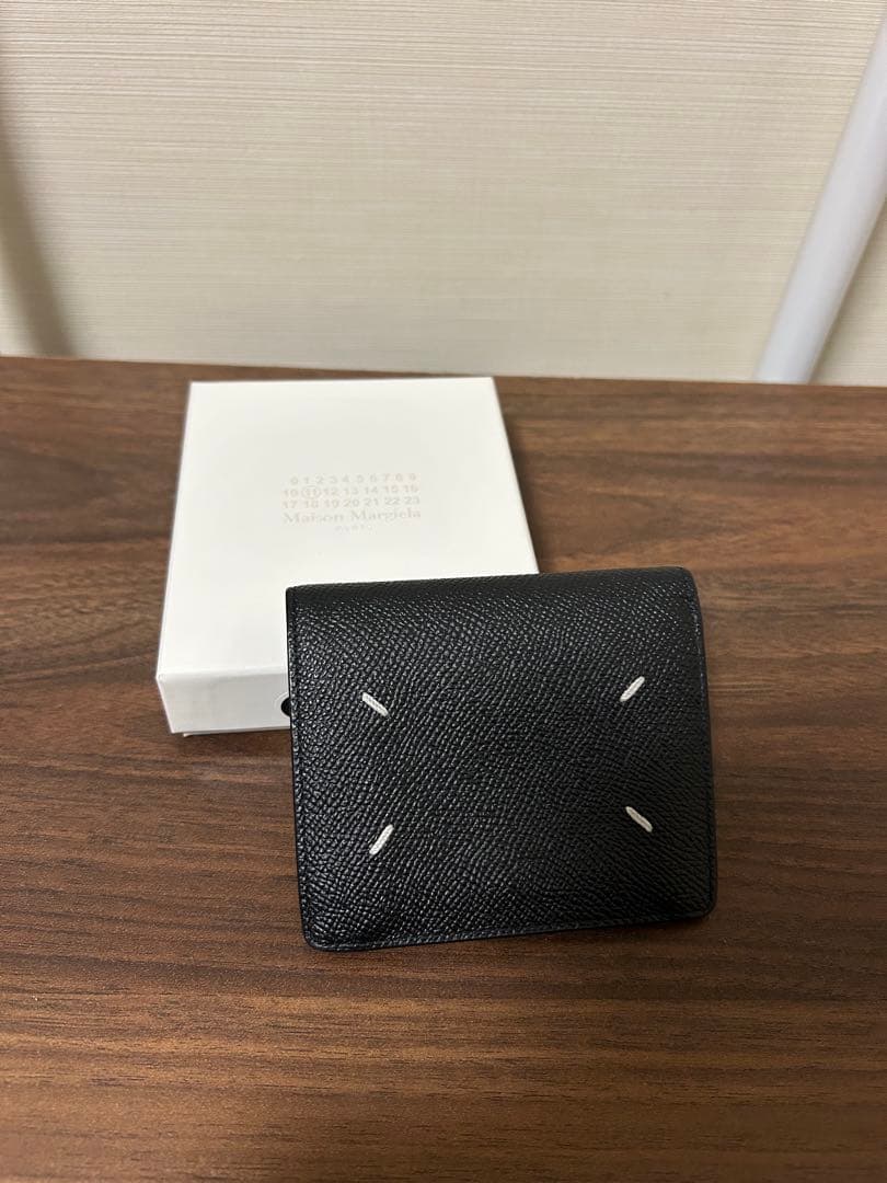 【未使用品】Maison Margiela ブラック 二つ折り財布