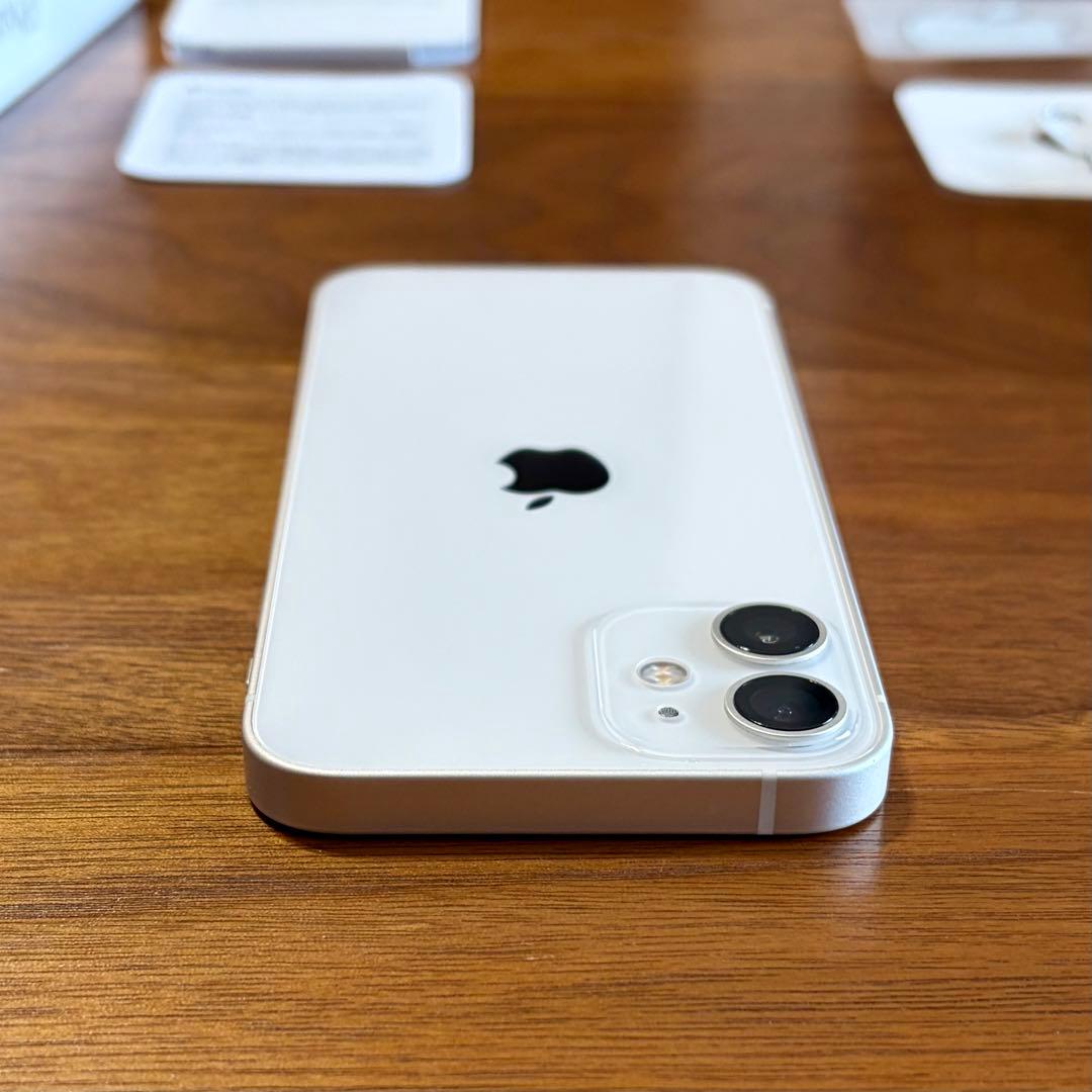 【極美品】iphone 12mini 64GB　本体　ホワイト