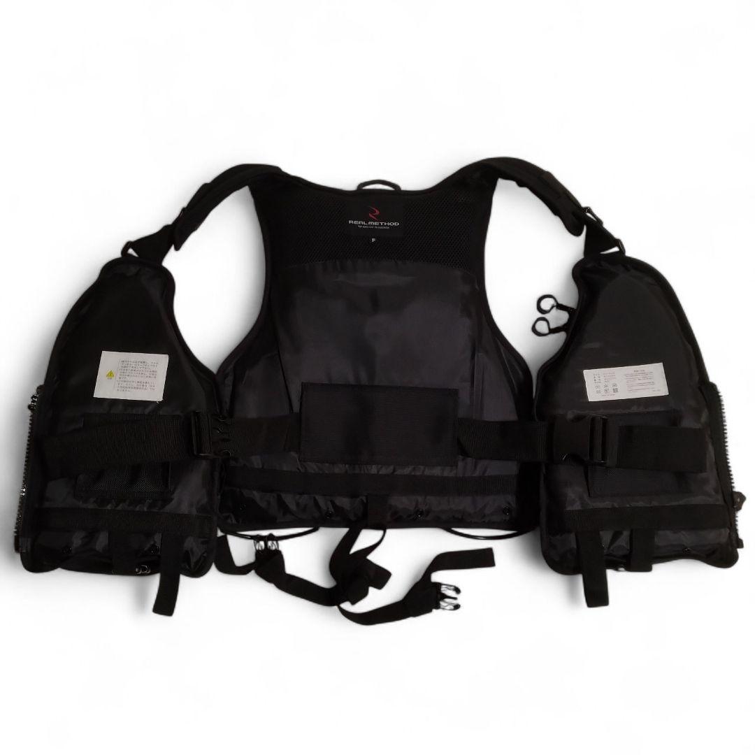 【極美品】タカミヤ リアルメソッド フローティングベスト フィッシングベスト