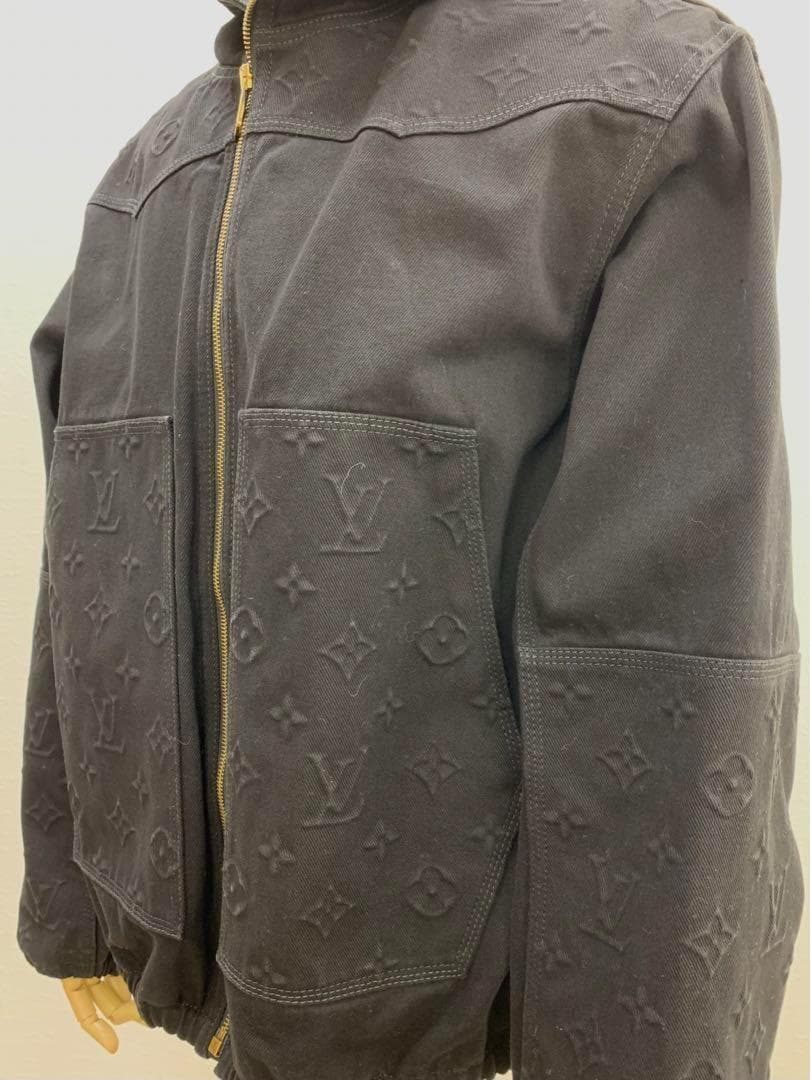 @xyz　モノグラムディテールフーデッドデニムジャケット　⭐︎