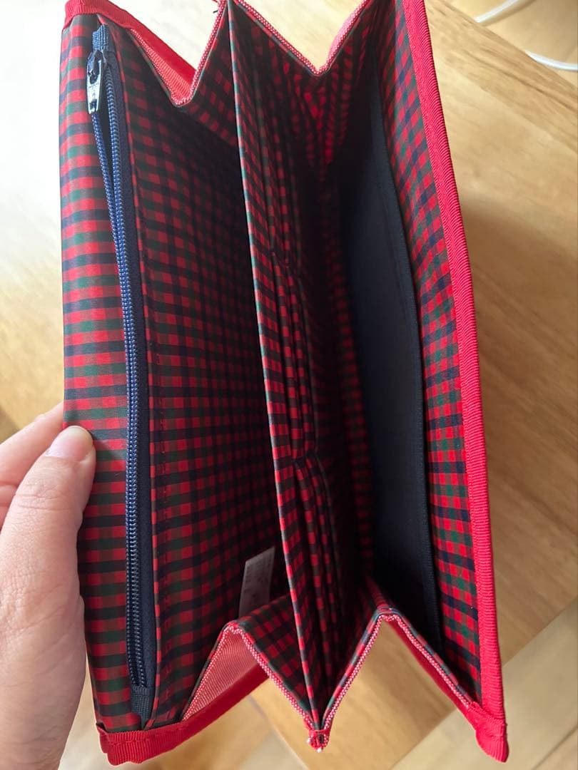 familiar ファミリア　マルチケース　母子手帳ケース 赤