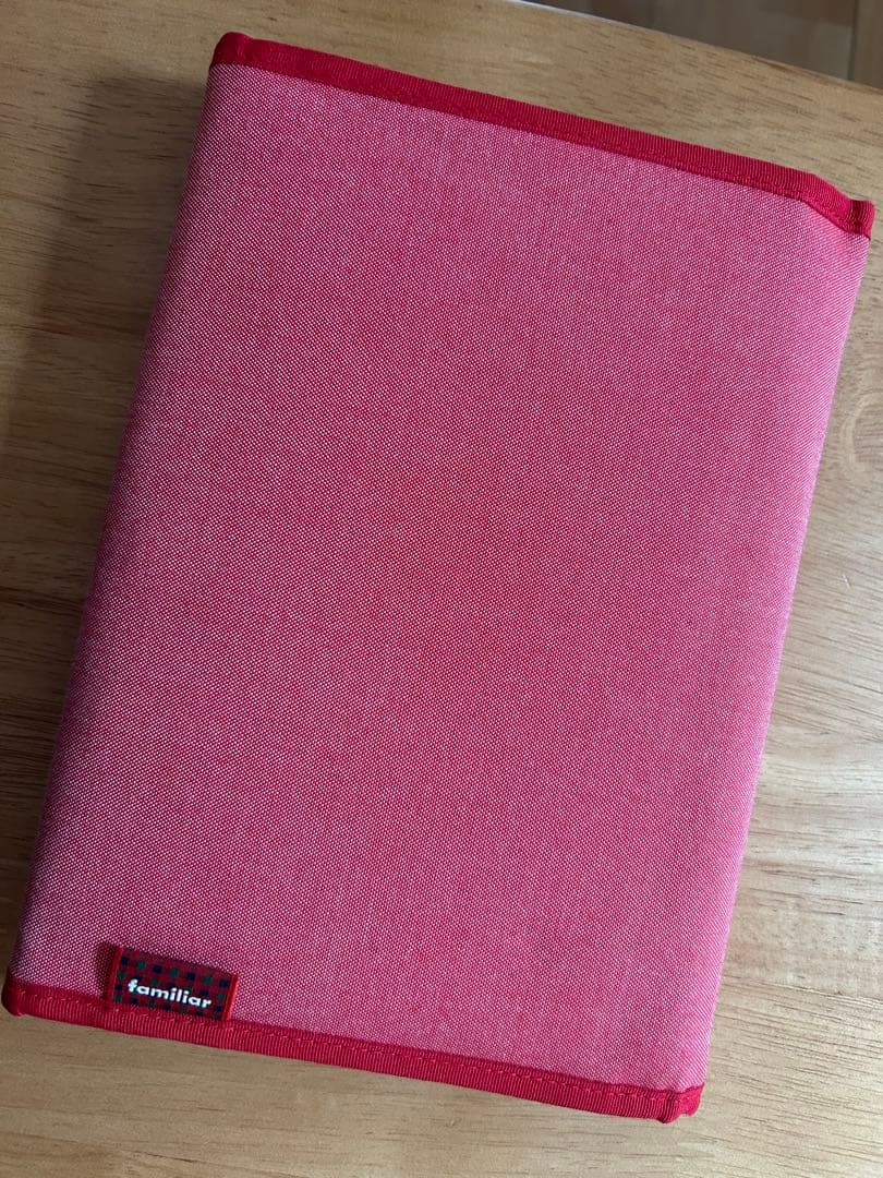 familiar ファミリア　マルチケース　母子手帳ケース 赤