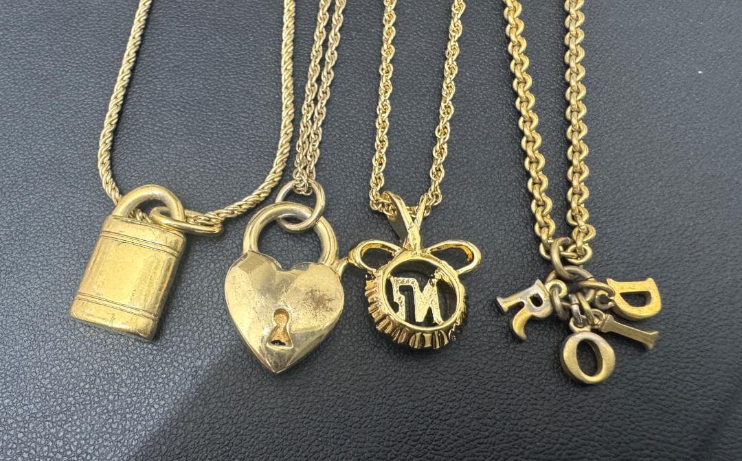 ★ブランドアクセサリーまとめ売り　Dior＆ニナリッチ＆ジバンシーなど