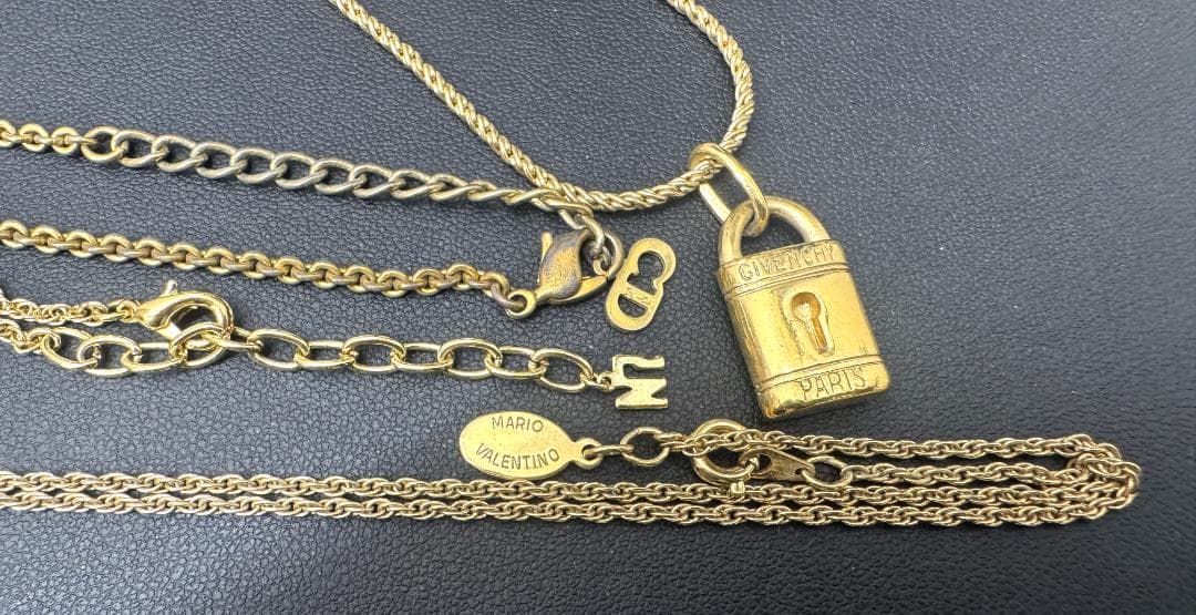 ★ブランドアクセサリーまとめ売り　Dior＆ニナリッチ＆ジバンシーなど