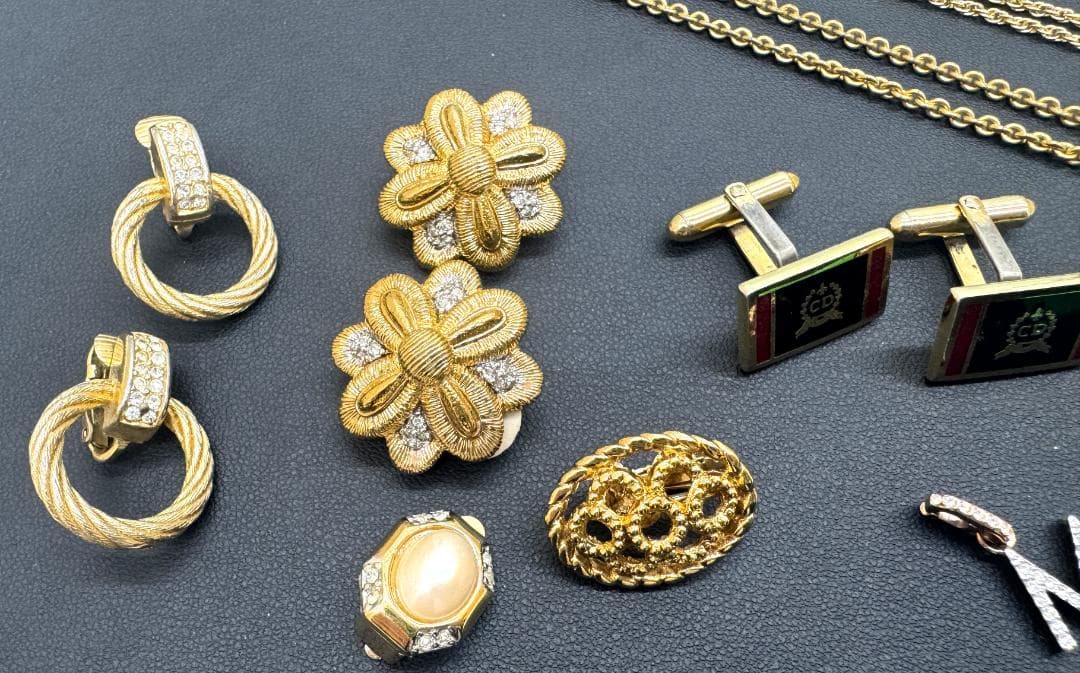 ★ブランドアクセサリーまとめ売り　Dior＆ニナリッチ＆ジバンシーなど