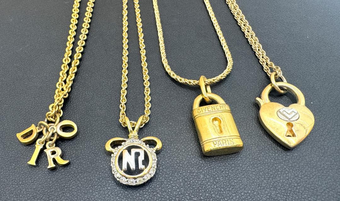 ★ブランドアクセサリーまとめ売り　Dior＆ニナリッチ＆ジバンシーなど