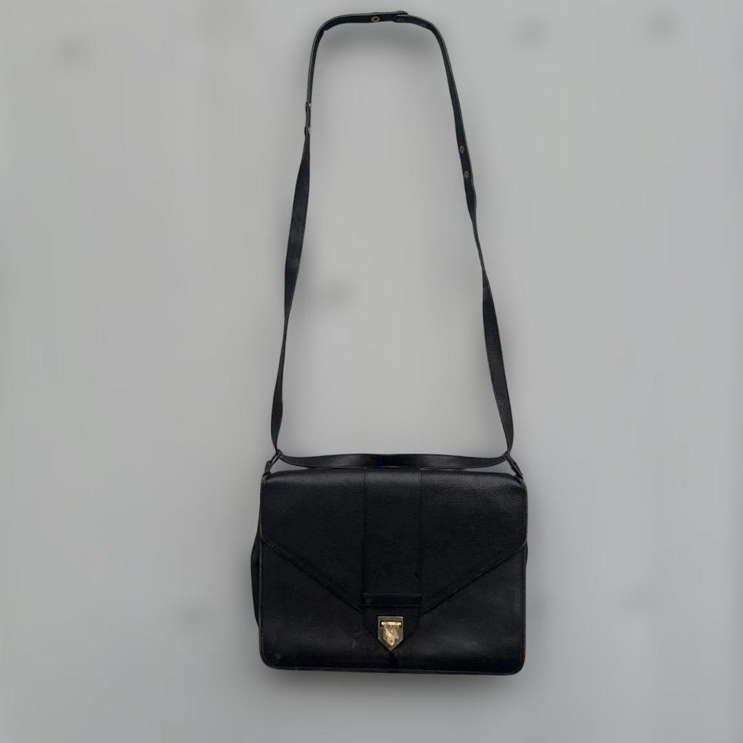 イヴサンローラン　ショルダーバッグ 2way カサンドラロゴ