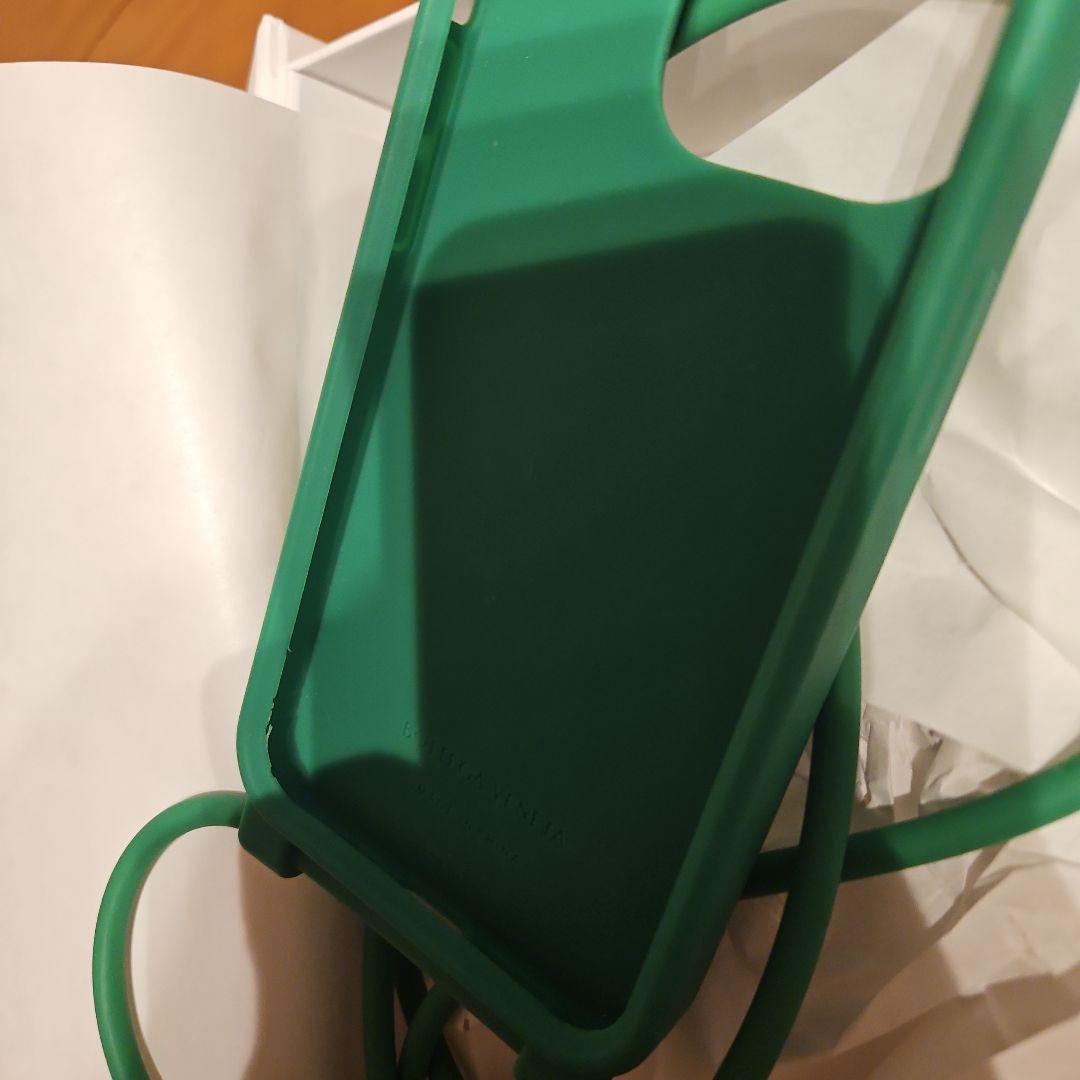 BOTTEGA VENETA グリーンシリコンケース