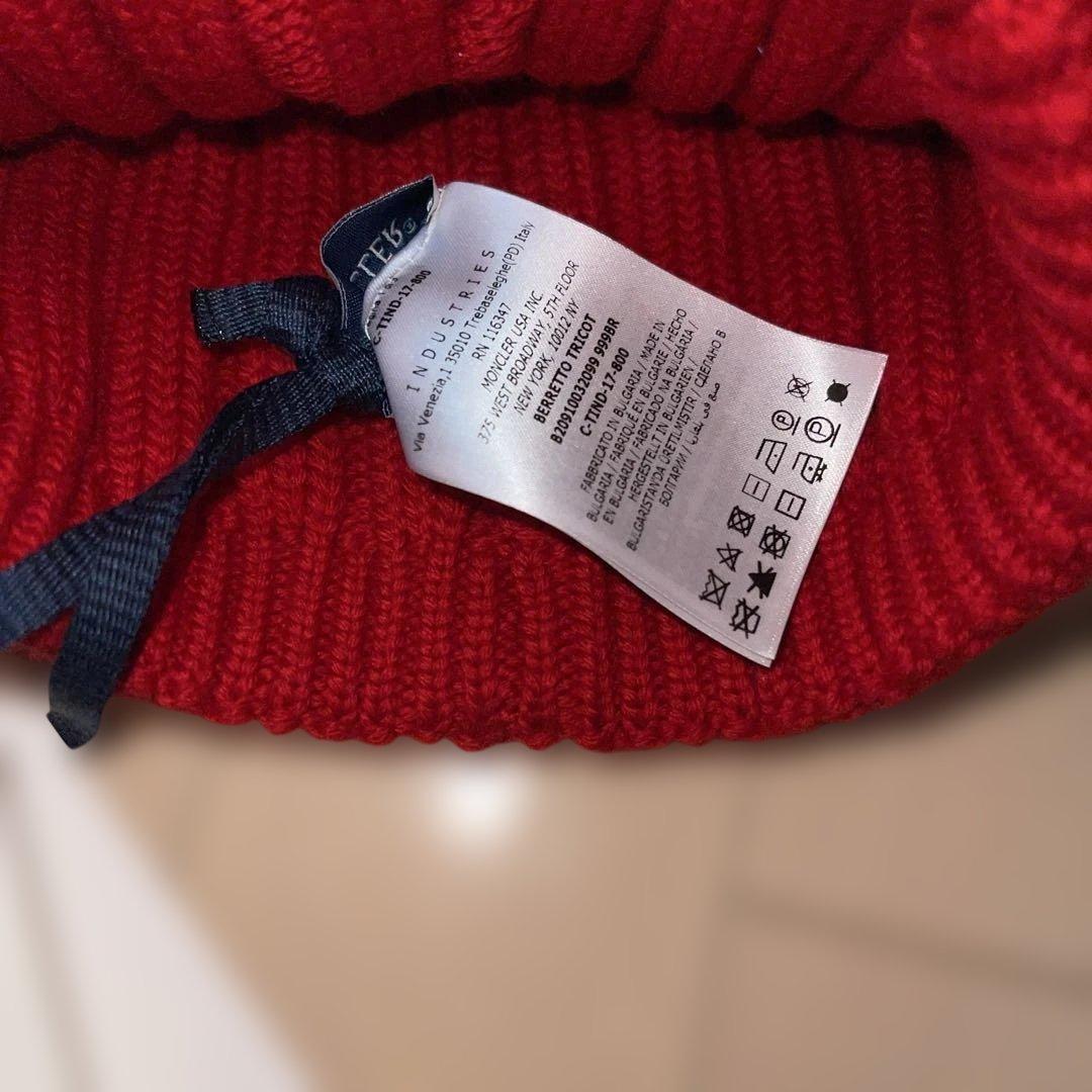 モンクレール ニット帽 ビーニー ケーブル網み ロゴワッペン 赤　レッド　即発送