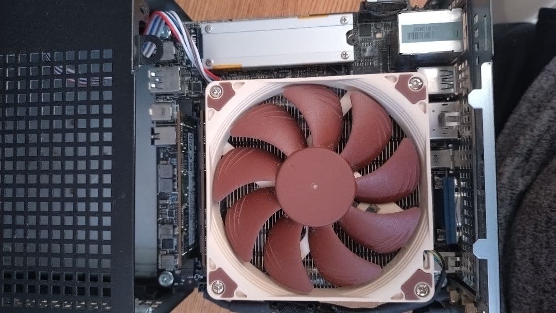 S*S様 arkhive BTO組み立て小型パソコン メモリ32GB