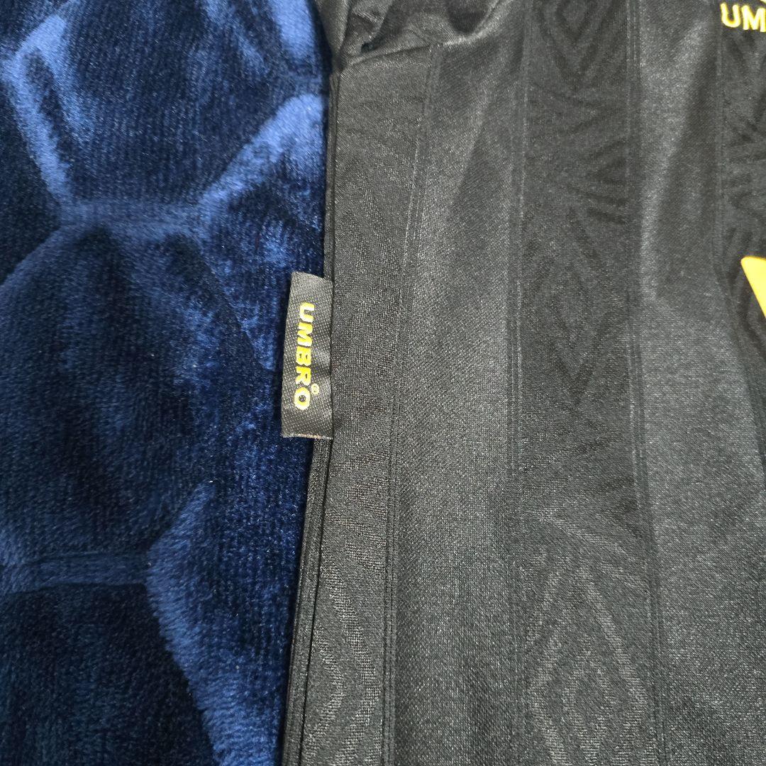 ゆ*み様 【激レア】1995年 Umbro CANTONA マンチェスターユナイ