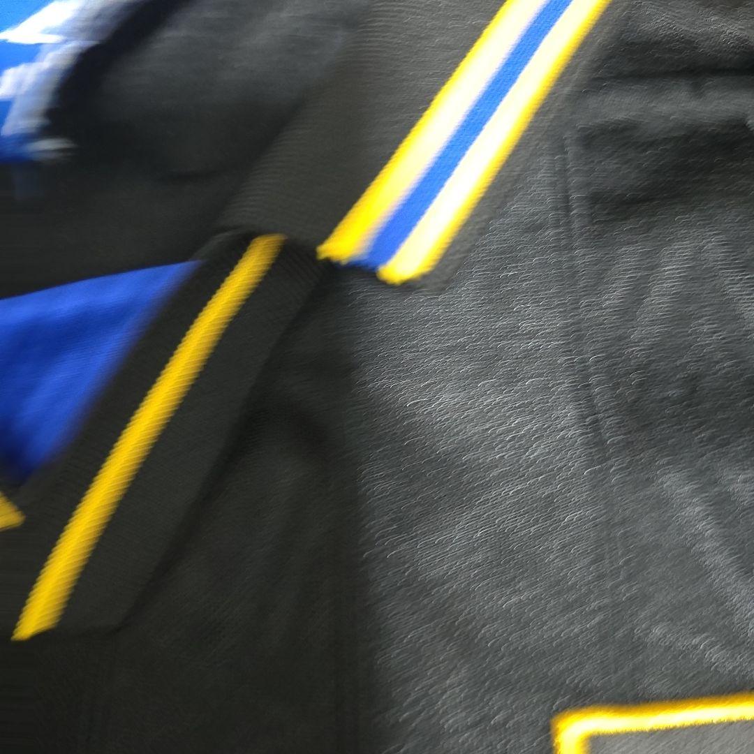 ゆ*み様 【激レア】1995年 Umbro CANTONA マンチェスターユナイ