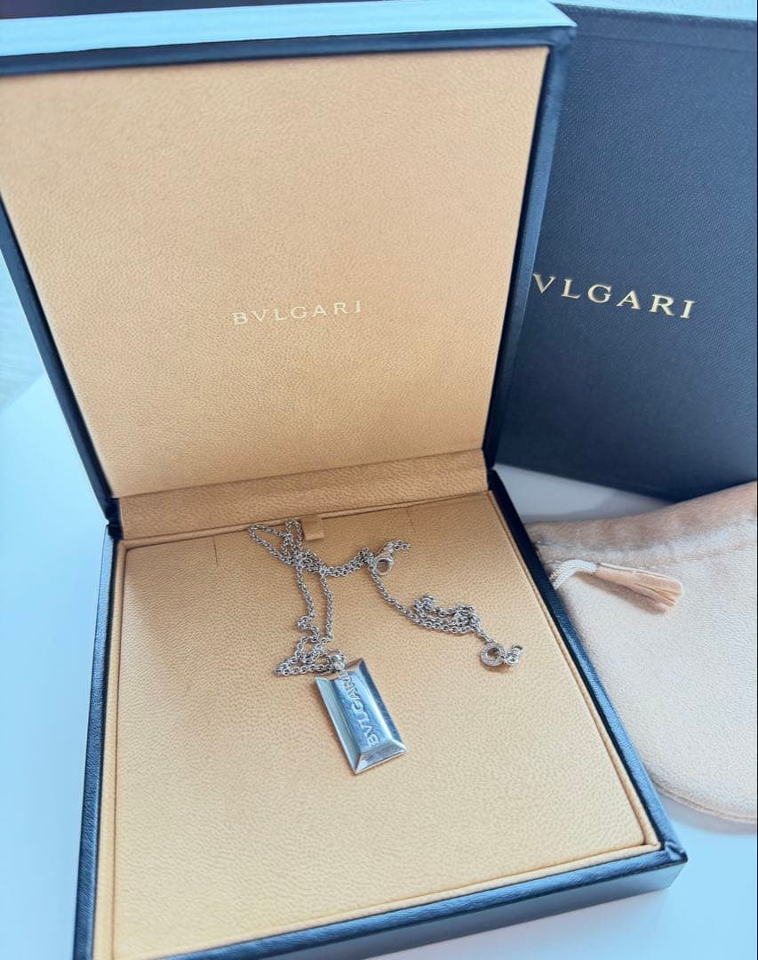 ク*ン様 ブルガリ　インゴットネックレス　K18WG