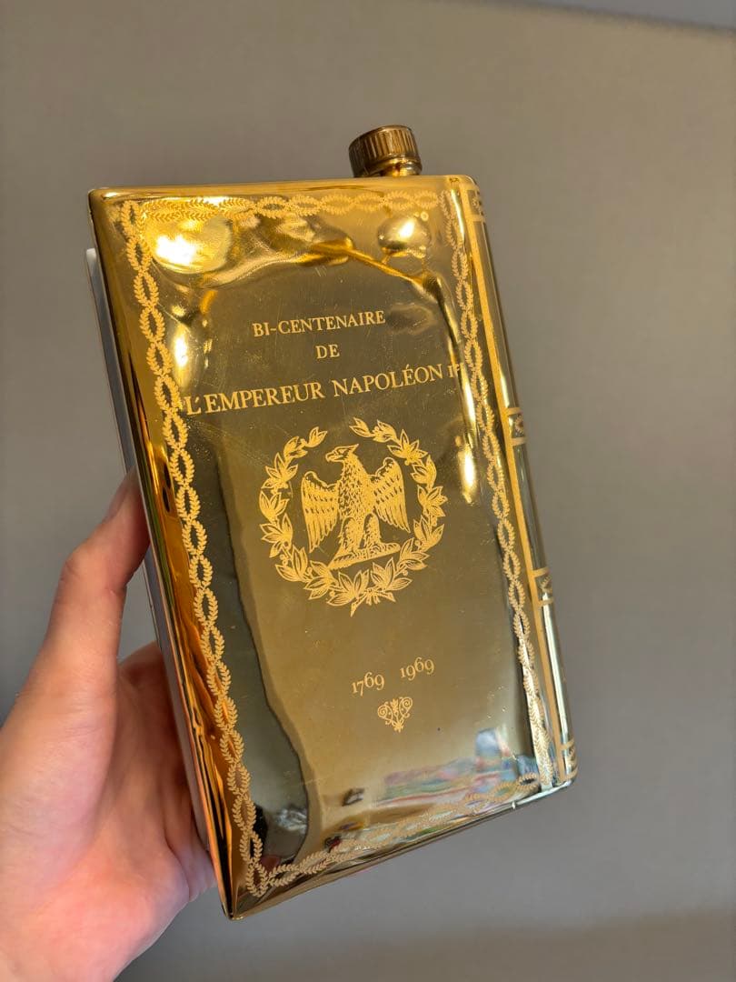 【未開栓】カミュ ナポレオン ブック ゴールド 700ml 希少　キャップ付き
