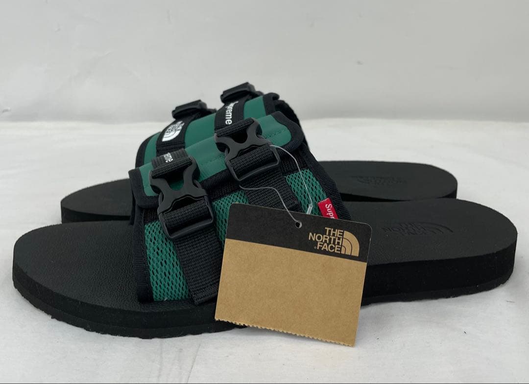 knmen150-0269 Svpreme×THENORTHFACE サンダル