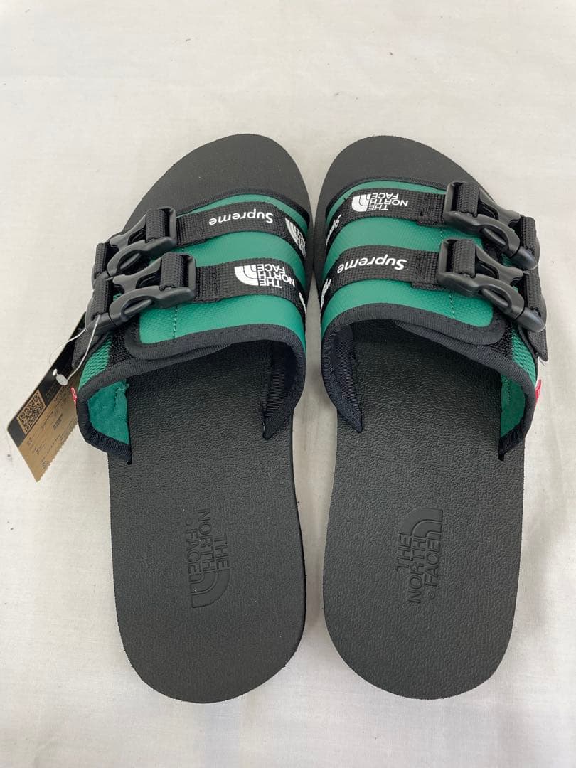 knmen150-0269 Svpreme×THENORTHFACE サンダル