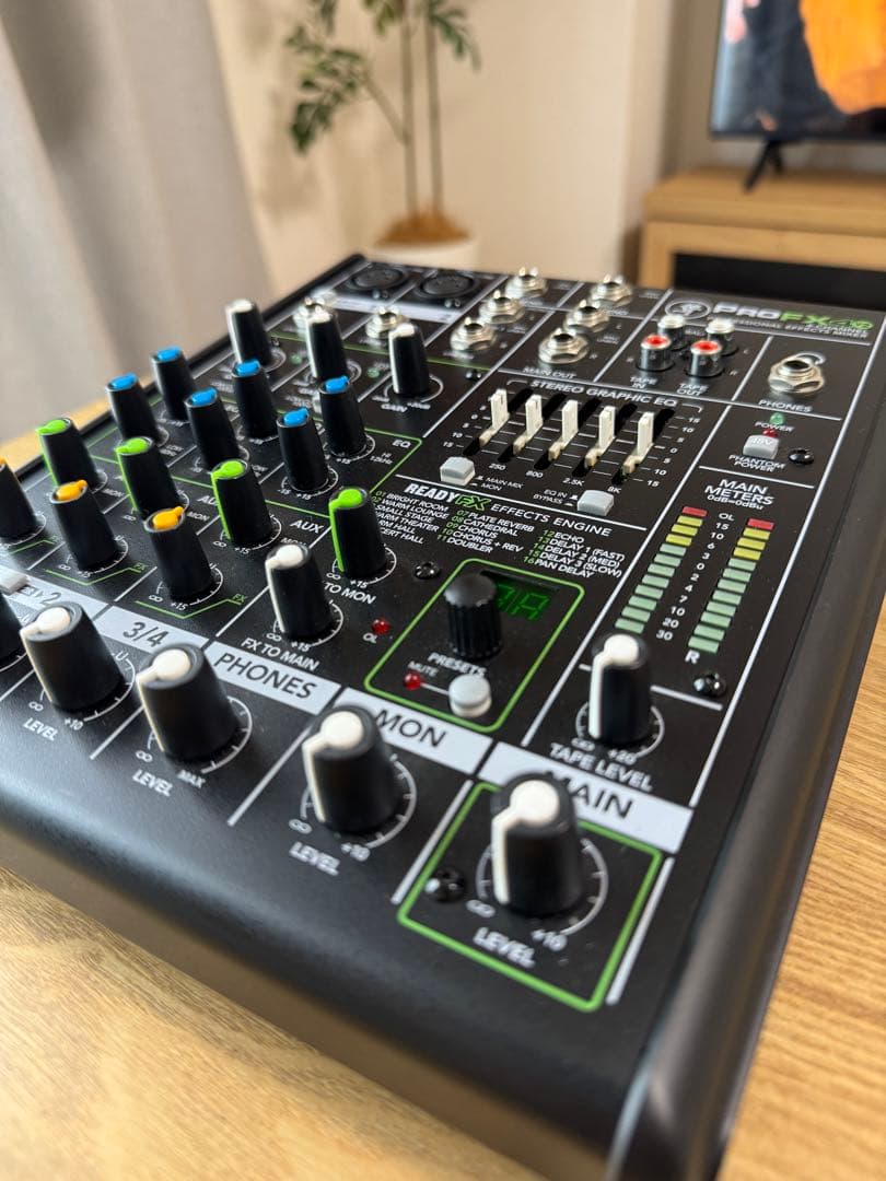 MACKIE ProFX4v2 アナログミキサー