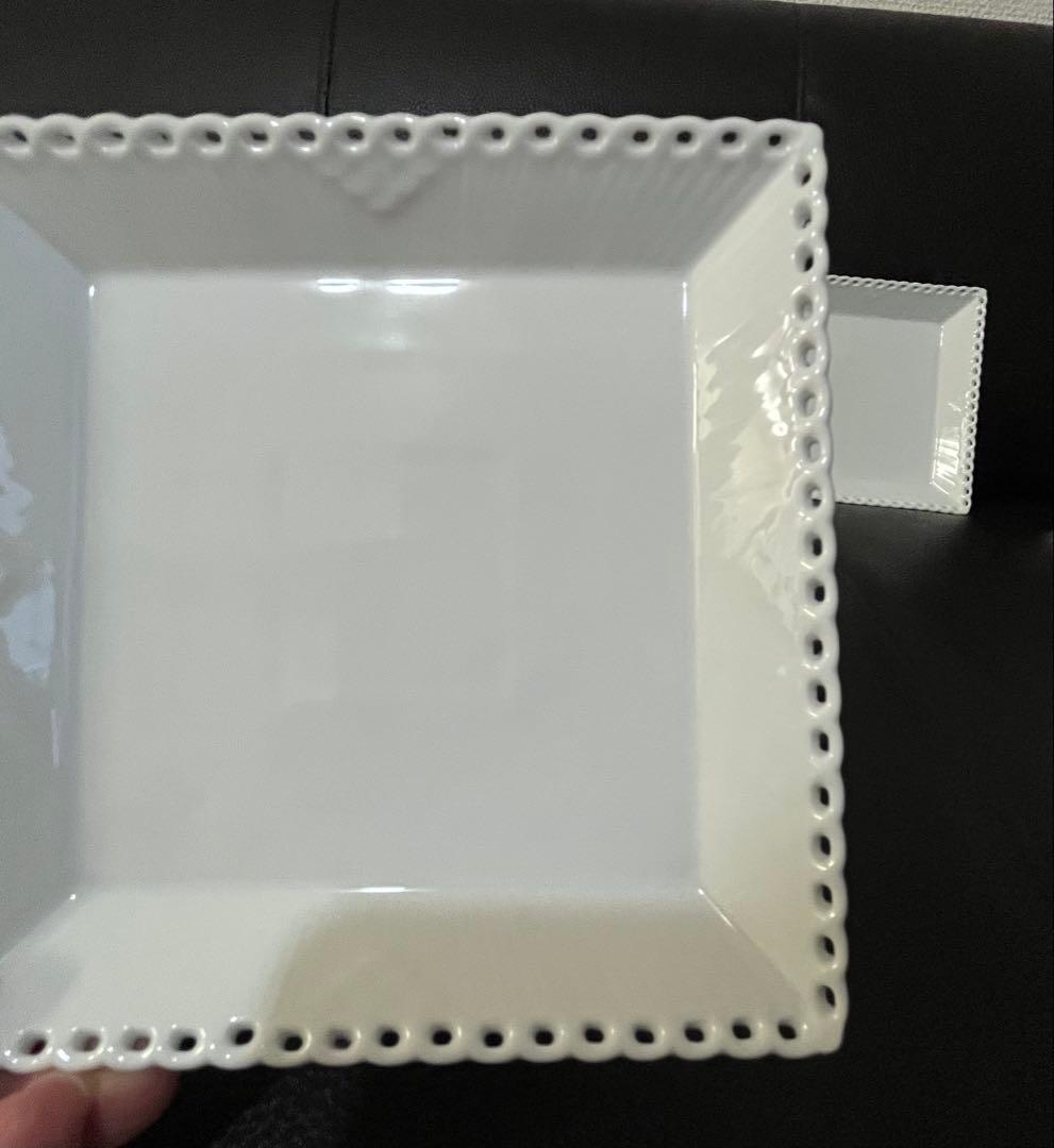 ロイヤルコペンハーゲン ホワイトフルーテッド フルレース ディッシュ スクエア