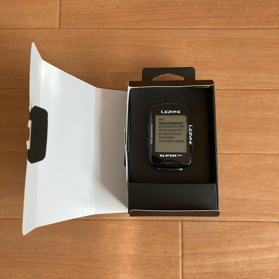 LEZYNE SUPER PRO GPS サイクルコンピューター　マウント付き