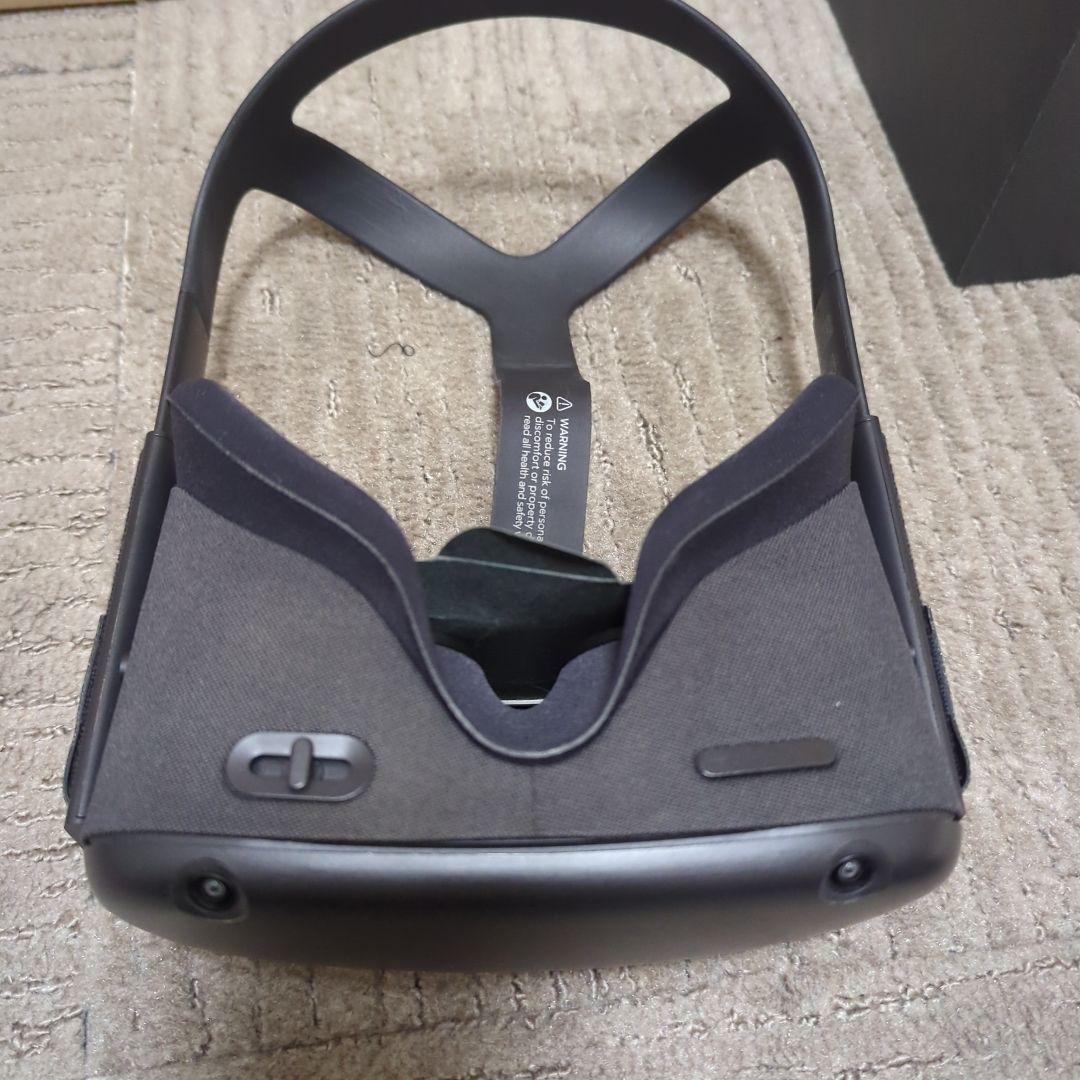 その他  Quest 64GB Black